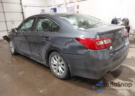2017 Subaru Legacy 2.5I z USA, uszkodzony, nr VIN 4S3BNAB67H3006678